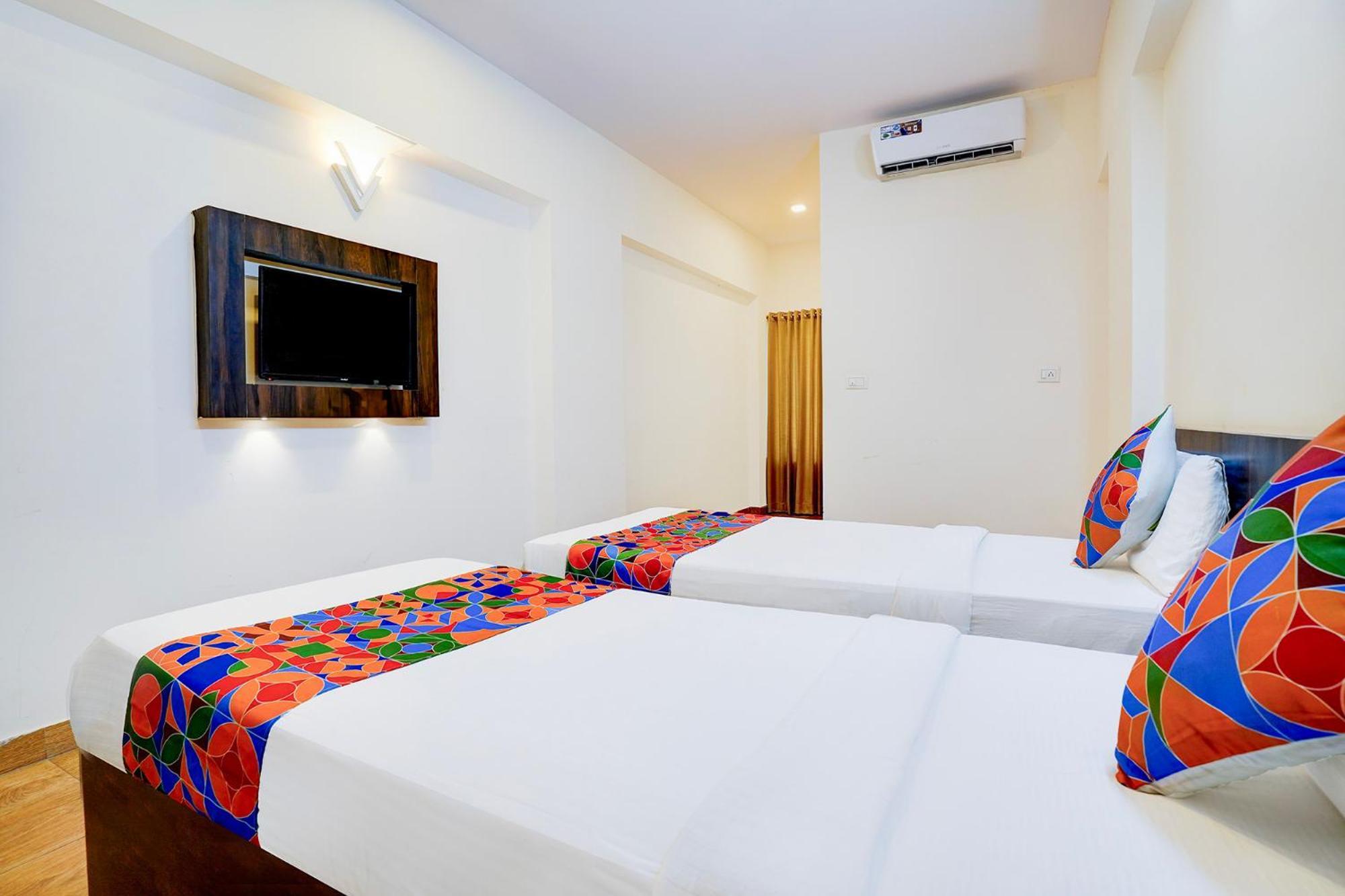 FabHotel GRK Comforts Bangalore Exterior foto