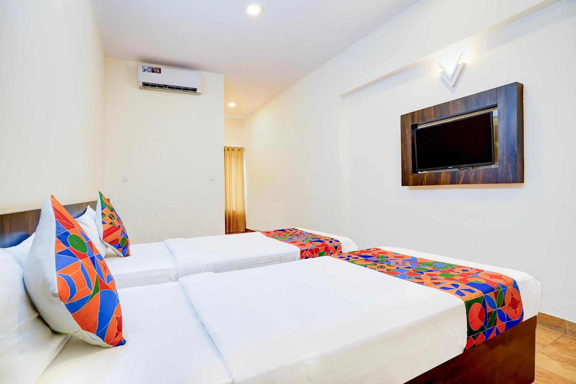 FabHotel GRK Comforts Bangalore Exterior foto